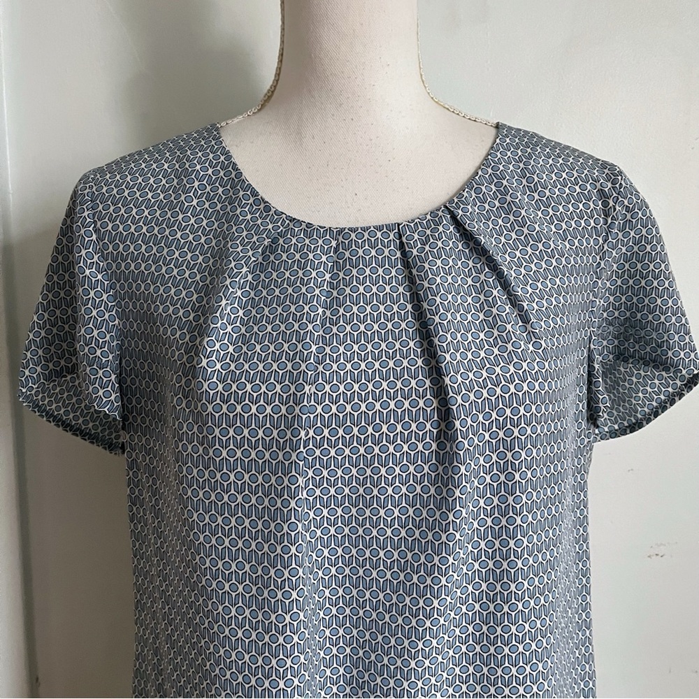 Talbots • Blue Patterned 100% Silk Blouse - image 2